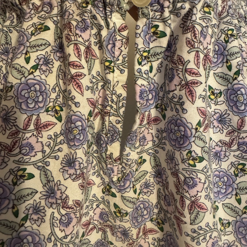 ANN TAYLOR LOFT Pretty  Floral Top    LARGE   #2 - Picture 3 of 7